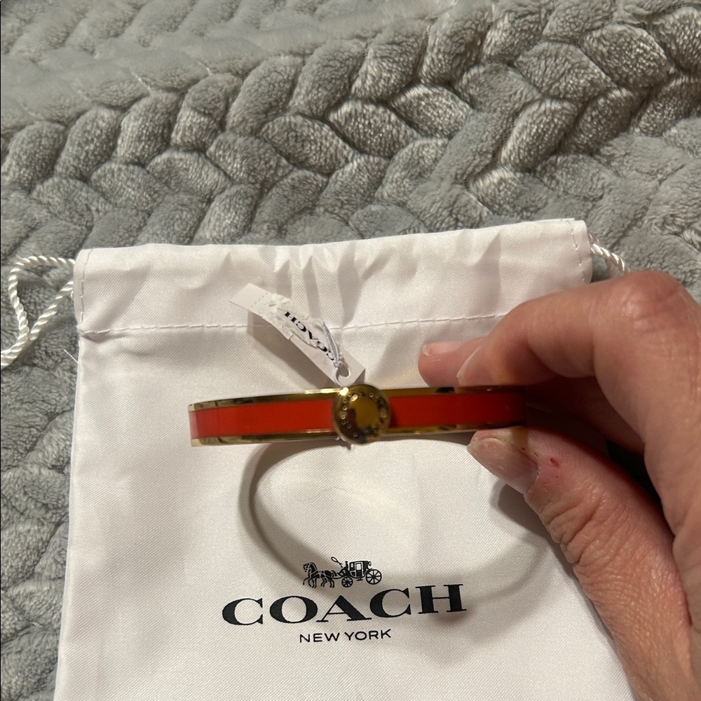 Coach Coral and Gold Bracelet - Picture 3 of 6